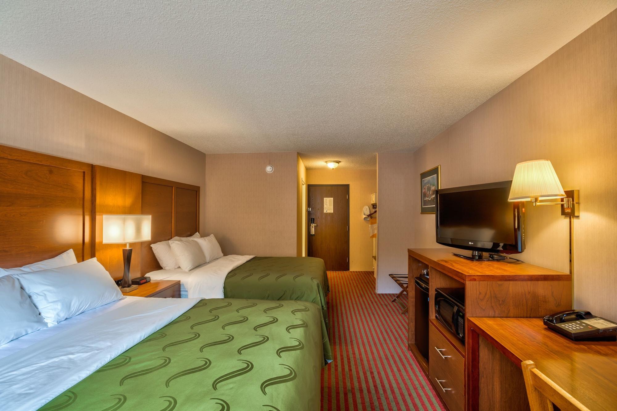 Quality Inn Saint Ignace Exterior foto