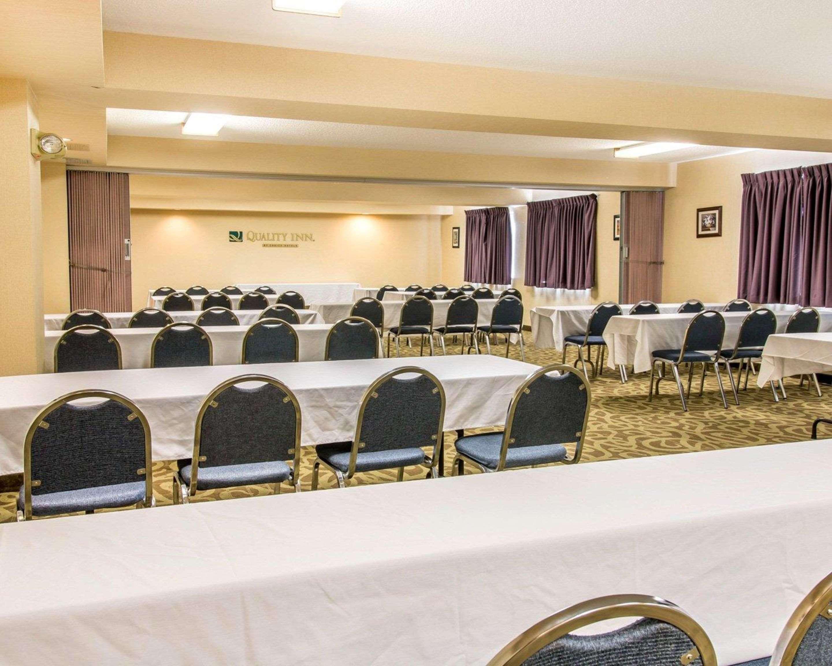 Quality Inn Saint Ignace Exterior foto