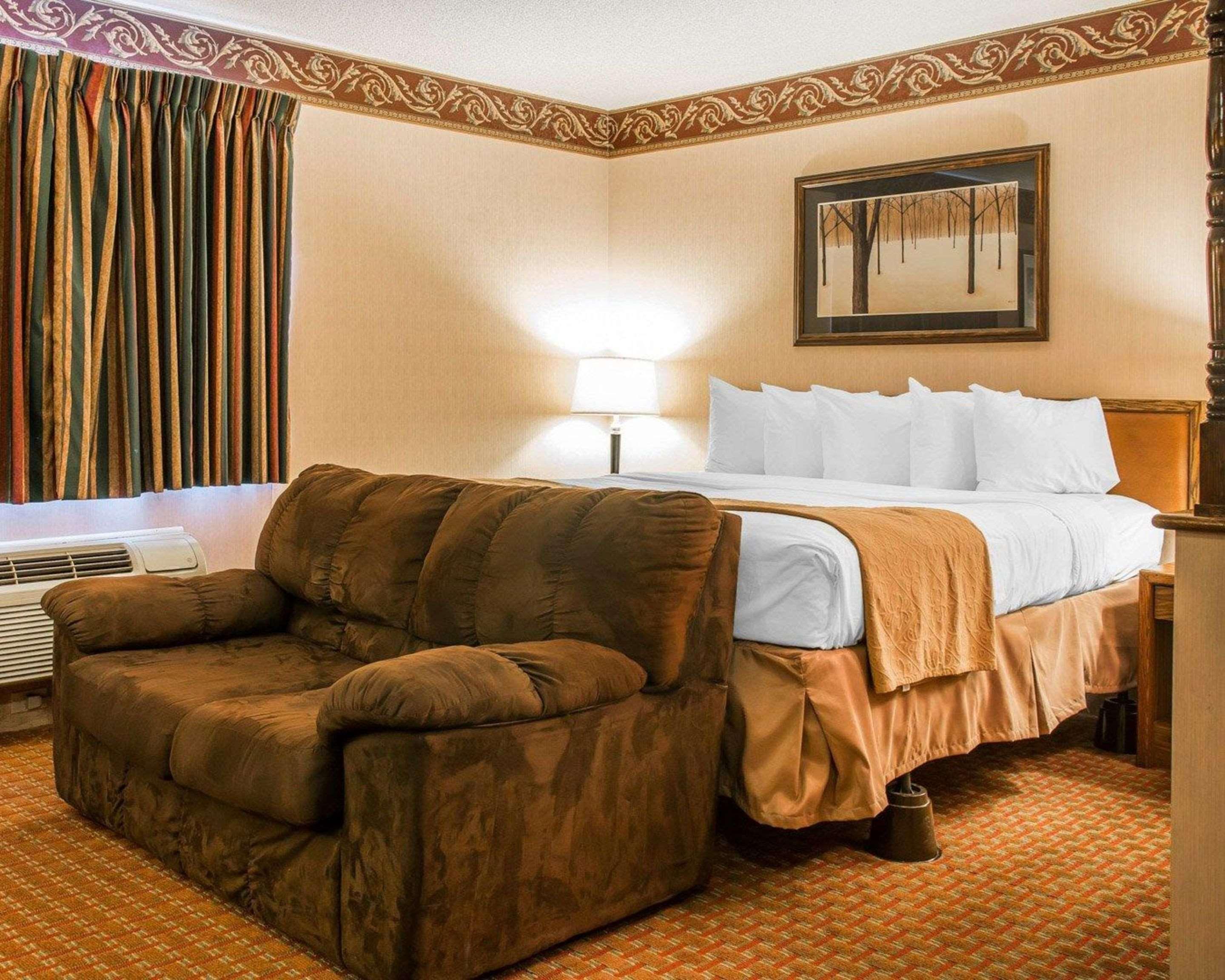 Quality Inn Saint Ignace Exterior foto