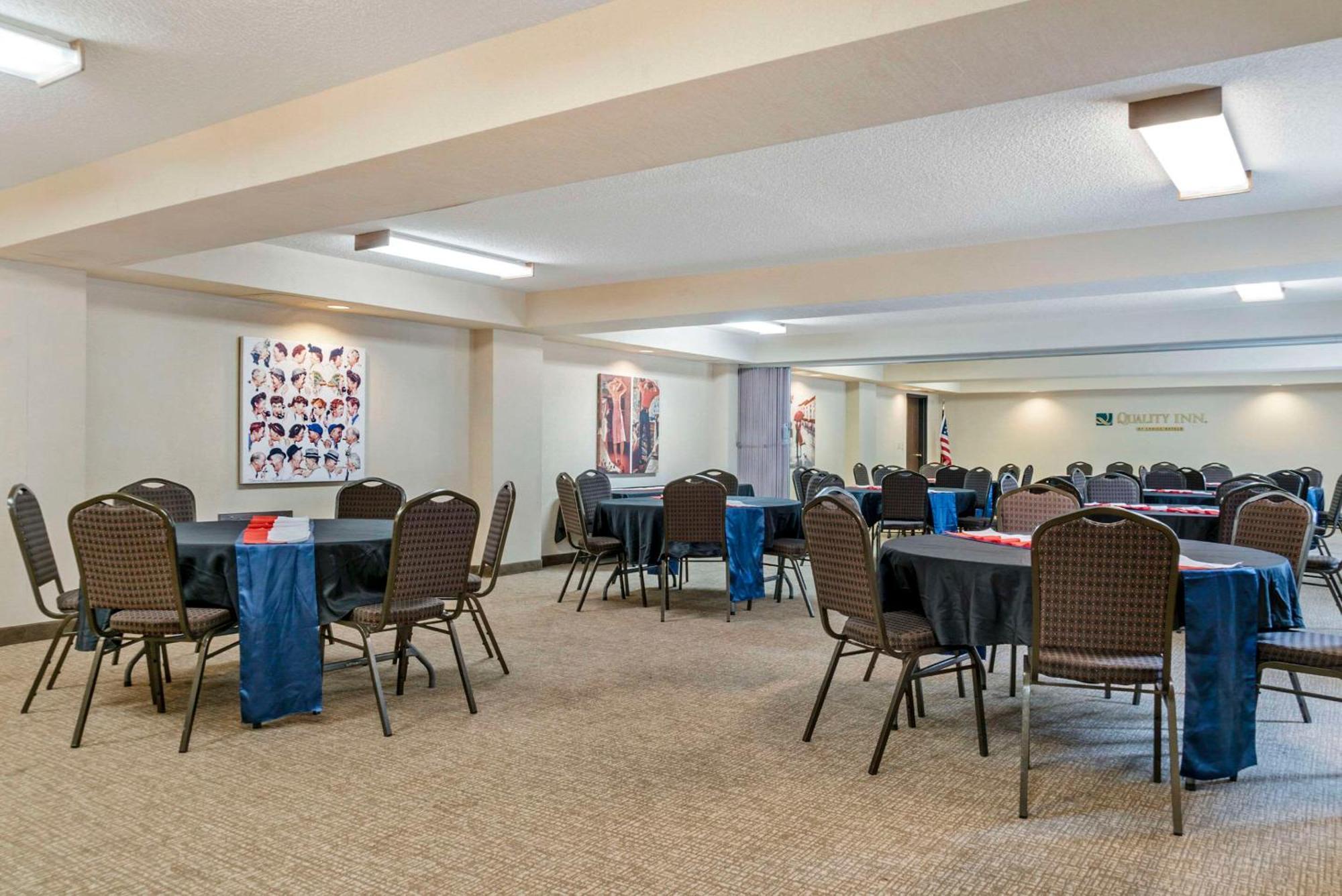 Quality Inn Saint Ignace Exterior foto